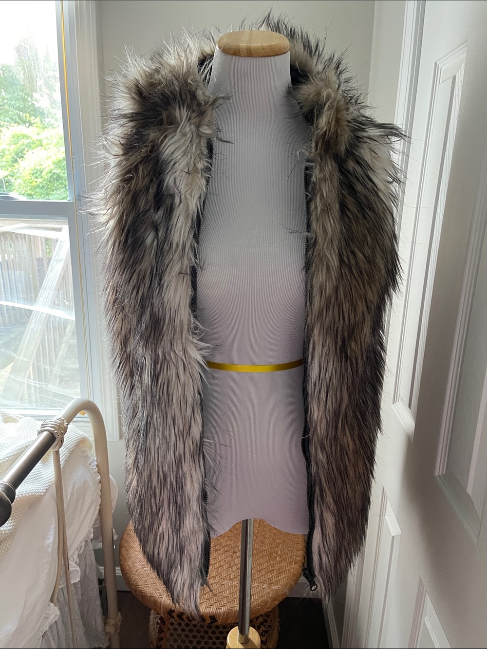 XS Faux Fur Long Vest